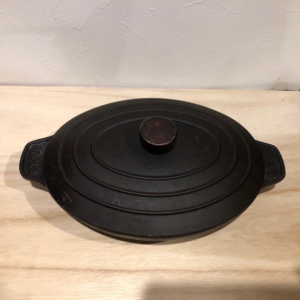 STAUB ストウブ オーバル 23cm 両手鍋 フランス（管理番号001）