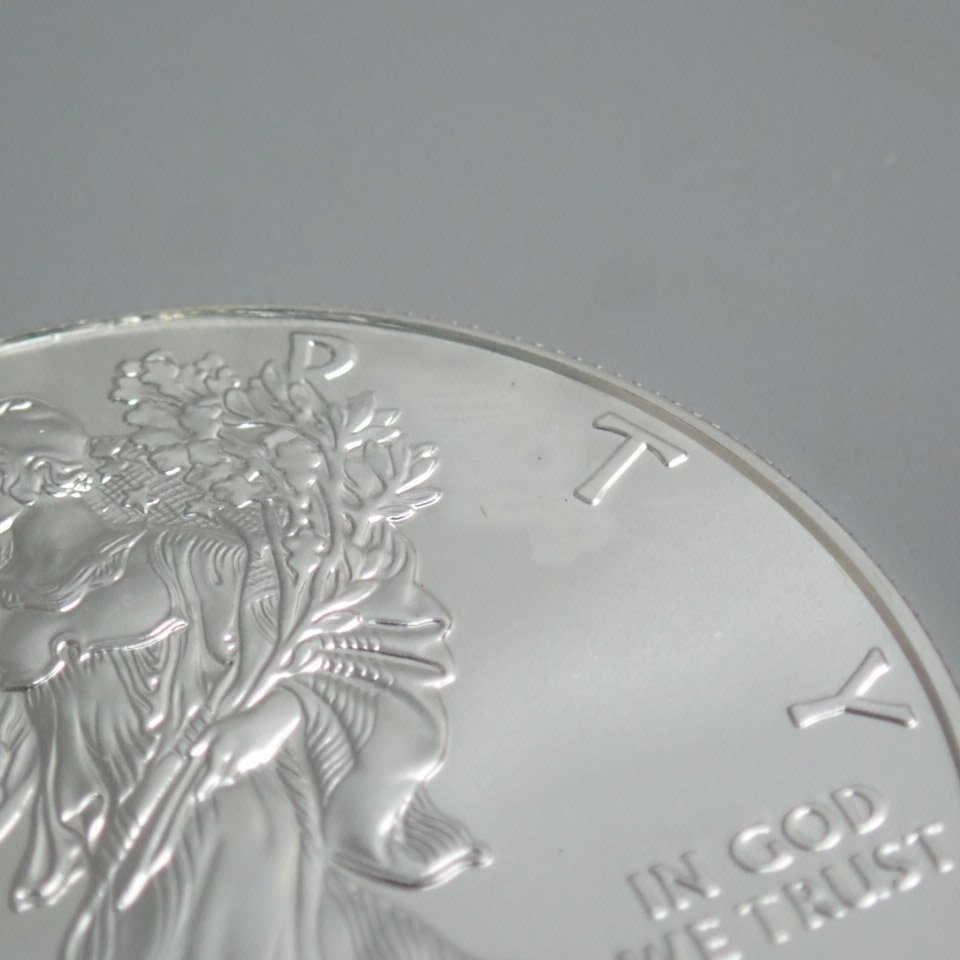 ☆未使用 アメリカ合衆国 2012 ウォーキングリバティ イーグル銀貨 1ドル/記念硬貨/貨幣/コイン/コレクション