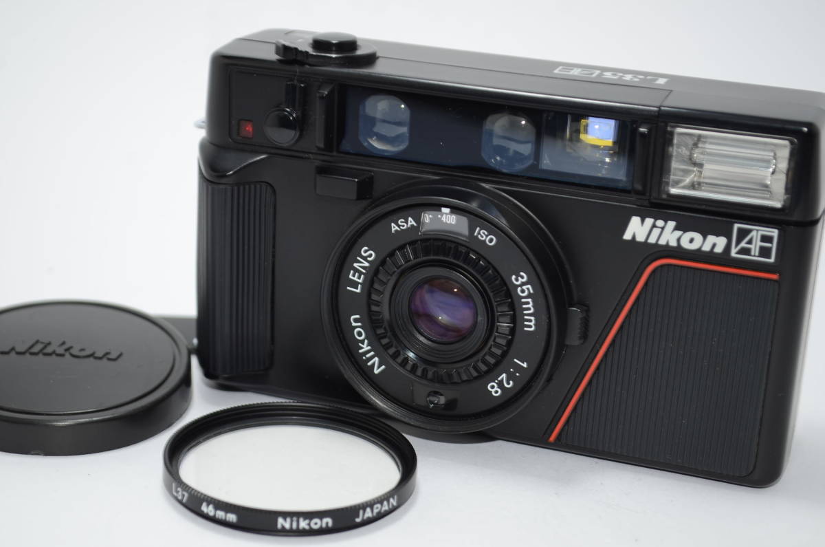Nikon L35AF AF L35 - and 35mm Camera F2.8 Point Shoot One ピカイチ 