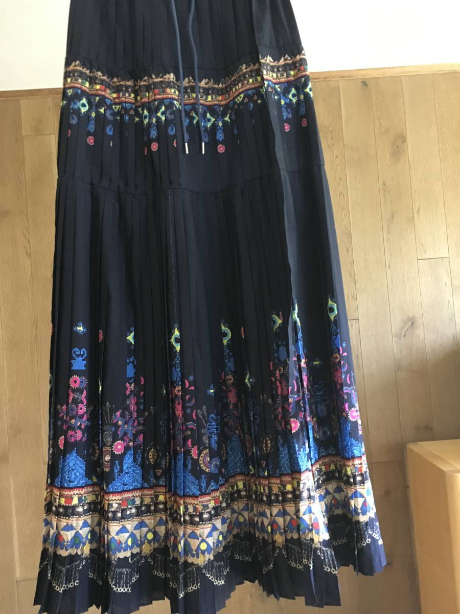 即決 美品 Sacai サカイ プリント プリーツロングスカート2 17-02939