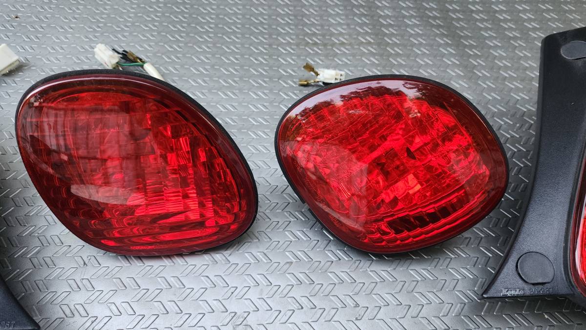 トヨタ純正 16アリスト 後期 テールランプ テールライト テールレンズ
