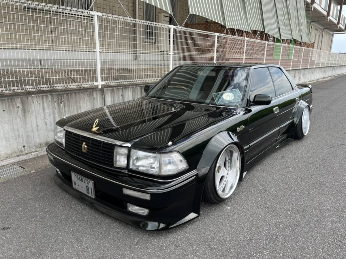トヨタ 13クラウン ロイヤルサルーン ジャンクションプロデュース