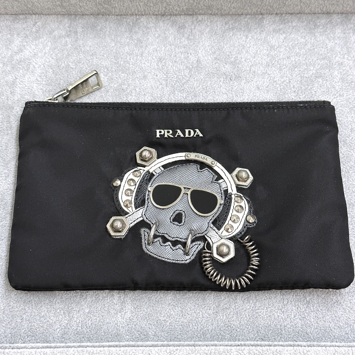 □□PRADA/プラダ スカルモチーフ・ドクロモチーフ ナイロンミニポーチ 