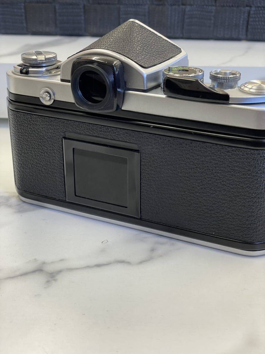 オーバーホール済み。Nikon F2後期型 28.年式のわりに綺麗・稼動品・Nikon ニコン F2 フィルム カメラ