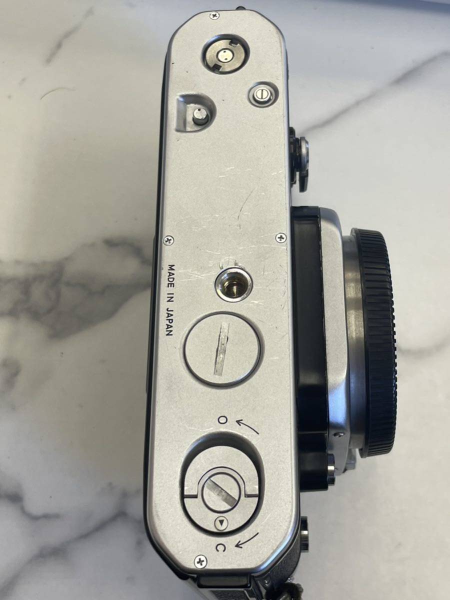28.年式のわりに綺麗・稼動品・Nikon ニコン F2 フィルム カメラ