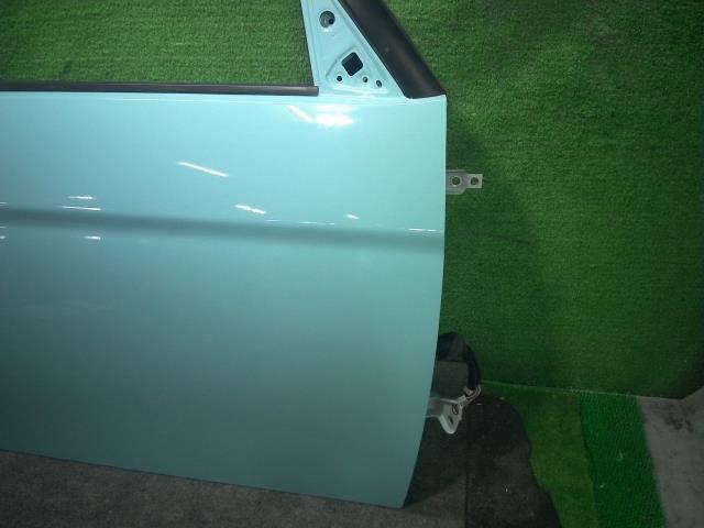 ラパン DBA-HE33S 右FドアASSY 2BT 68001-80P01 ラパン DBA-HE33S 2026年最新Yahoo!オークション he33s 左の中古品 68001-80P01