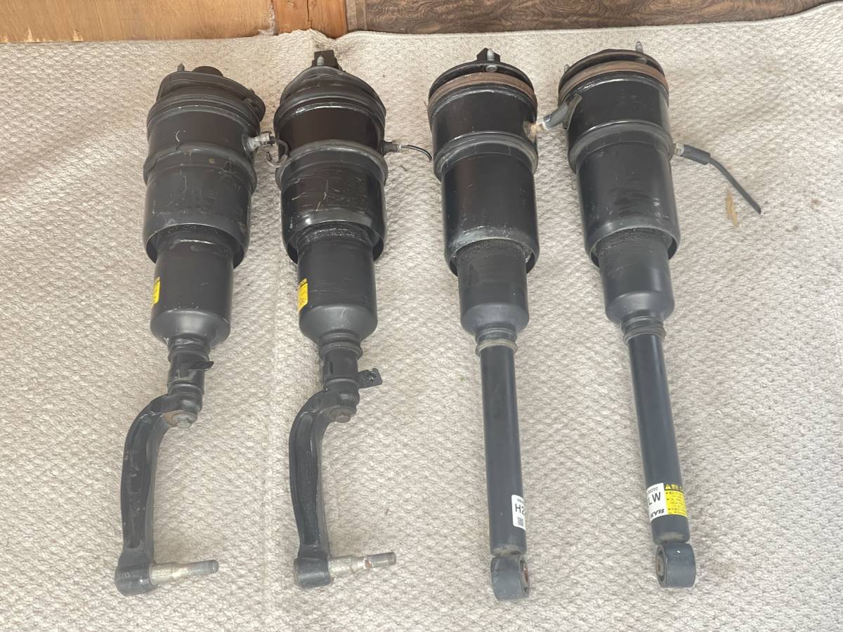 レクサス LS600 純正 エアサス サスペンション 分4本セット UVF45 