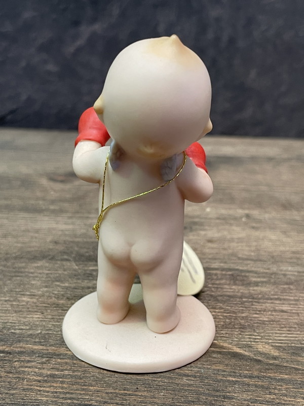 KATO KOGEIローズオニールキューピービスクドール