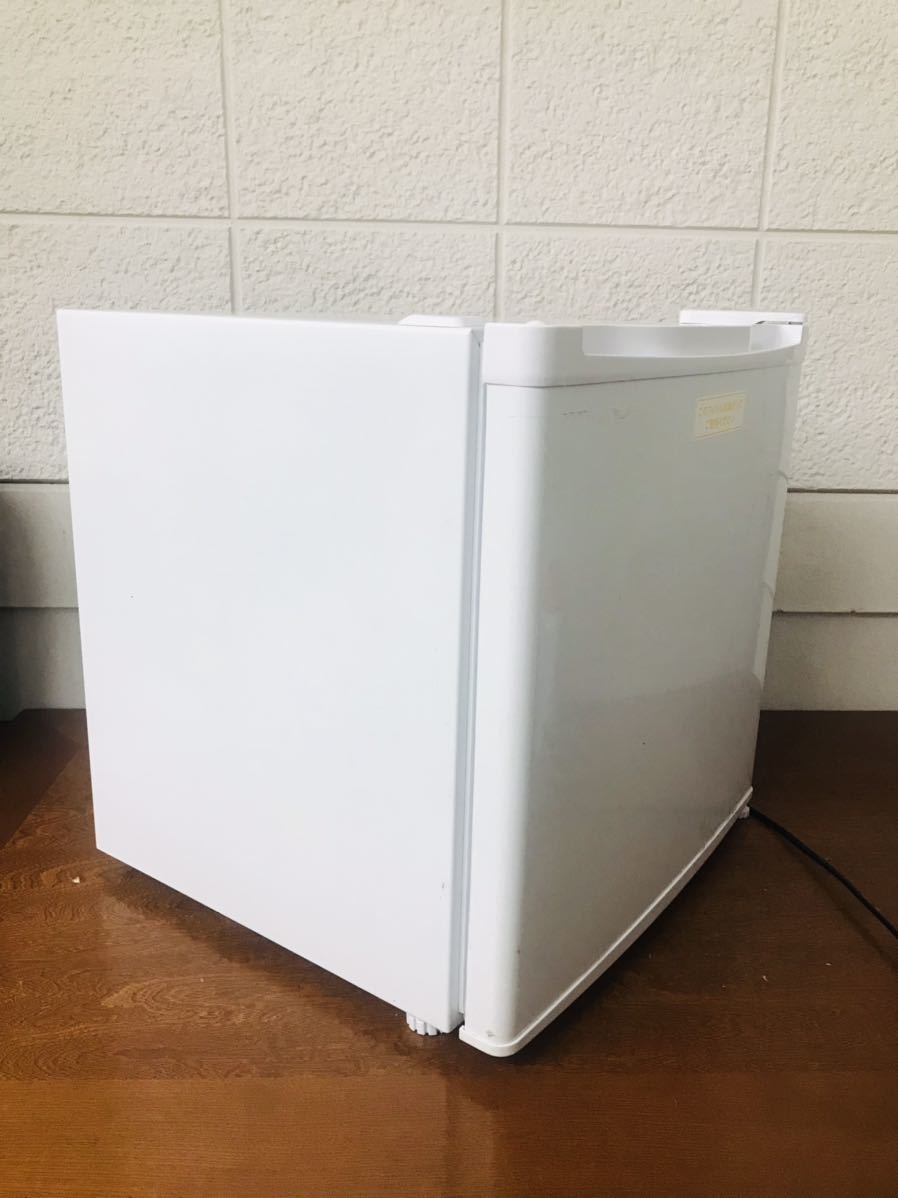 ☆MAXZEN マクスゼン 1ドアミニ冷蔵庫 冷蔵庫 JR046ML01WH 2022年製