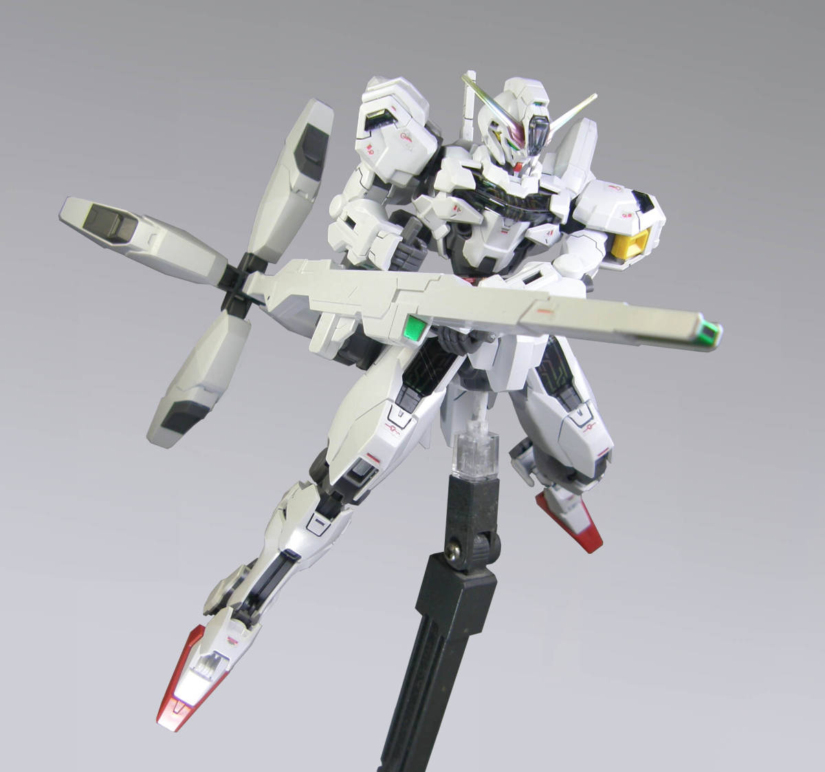 HG 1/144 X-EX01 ガンダム キャリバーン【 塗装完成品 】/ 機動戦士 