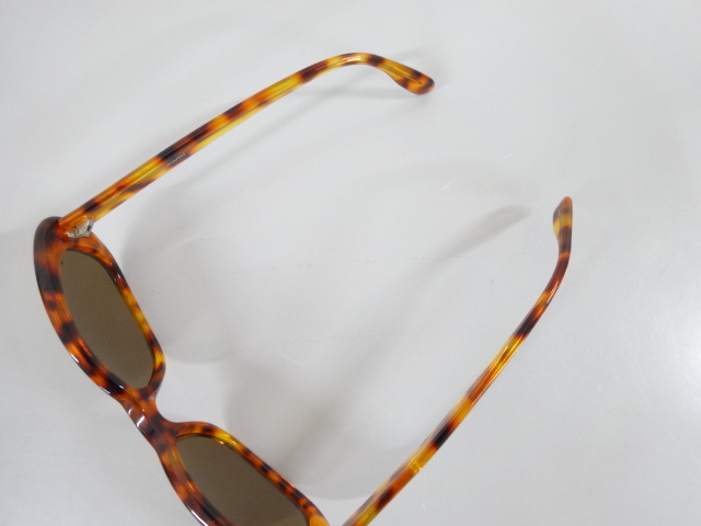 美品 STUSSY Eyegear Naomi ステューシー ナオミ サングラス アイ