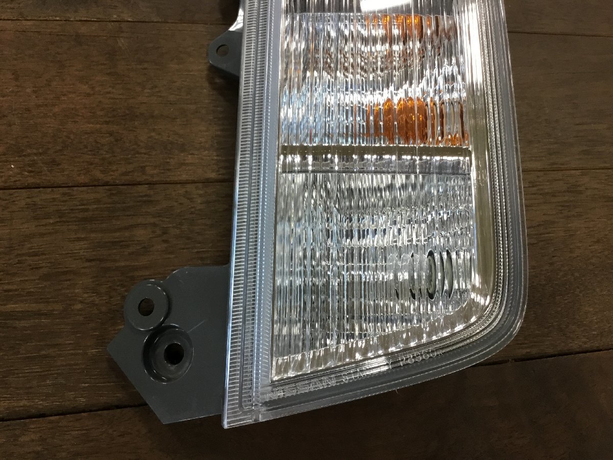 日産 E52 エルグランド 純正 左右セット テールランプ STANLEY P8960