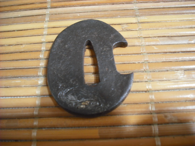 B-001 鉄鍔 象嵌透かし B-001 鉄鍔 象嵌透かし 厳選金工特集⑥ これぞ無銘の大名品！極繊細の