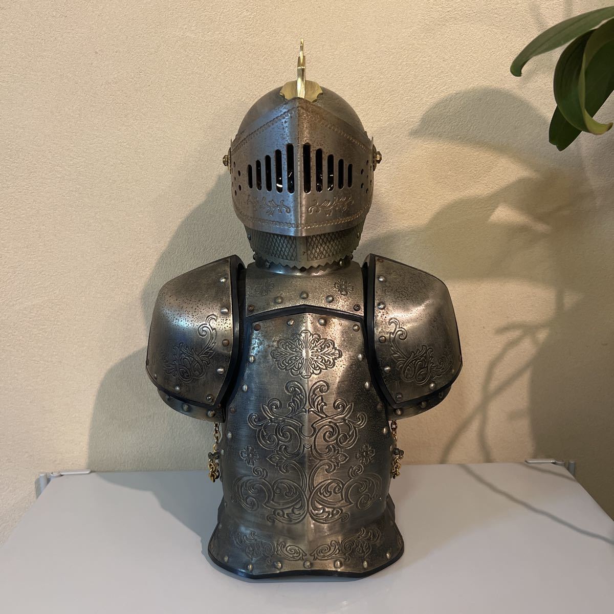 NIKKA WHISKY ・西洋騎士・西洋甲冑・ウイスキー