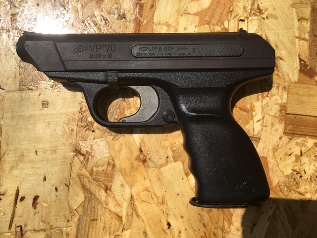 ＜訳あり＞MGC 社製 Mod VP'70 HECLER & KOCH GMBH 9MM×19 81527 HK MGC OBERNDORF SMG刻印 金属製 絶版 モデルガン ドイツ製 ジャンク