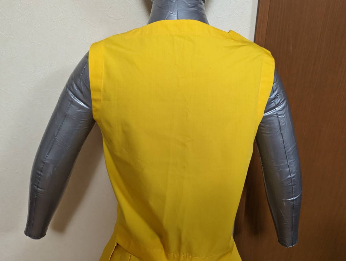 メーカー不明 高校女子チアリーディング・チアダンス部ユニフォーム サイズM～L程度