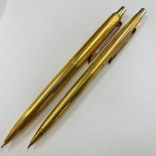 A643-Z7-104 ☆ PILOT パイロット 0.5 R14K 刻印入り メッキ シャープ