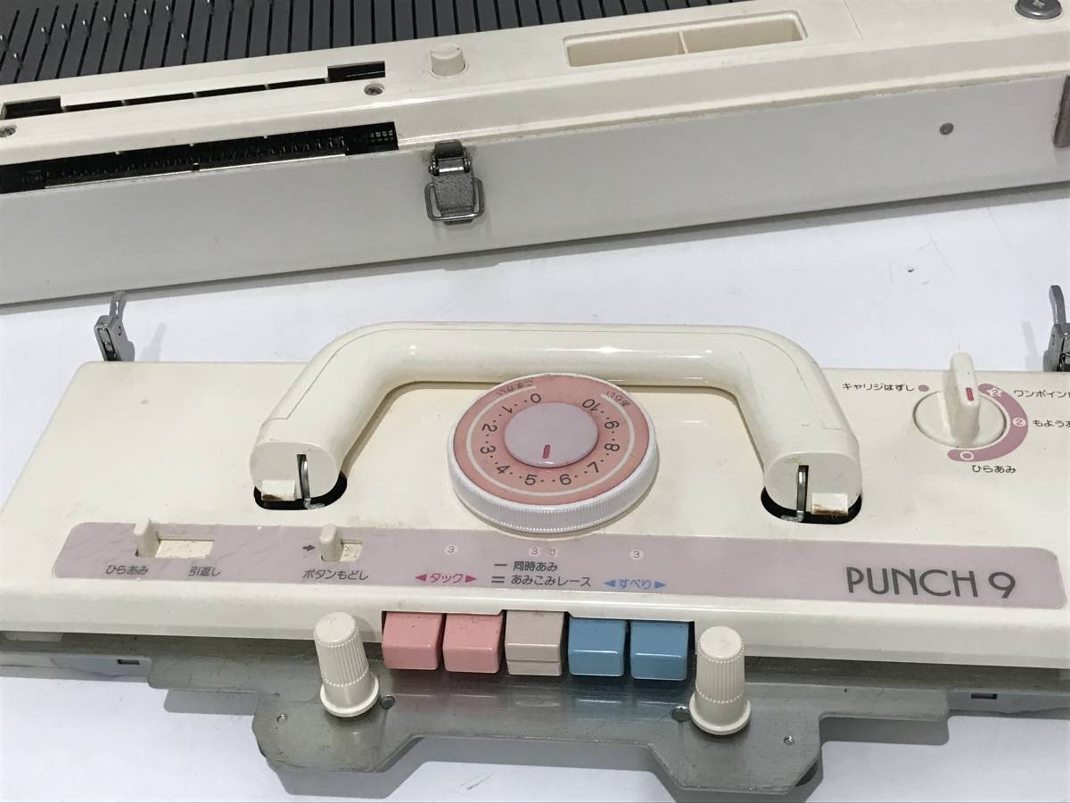 2308517 ブラザー 編み機 PUNCH9 KH-260 アーガイルキャリジ KA 2308517 ブラザー 編み機 PUNCH9 KH-260 アーガイルキャリジ KA