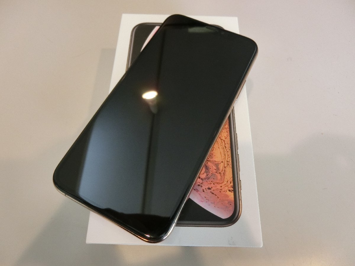 ☆au ○判定 iPhoneXs 256GB ゴールド 中古品☆