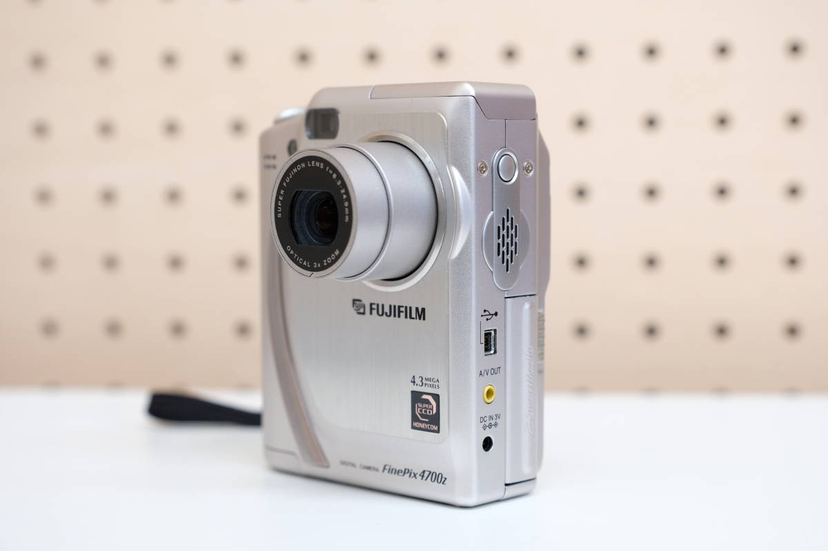 Finepix FUJIFILM 新潟県で中古カメラ・中古 - ポルシェデザイン 6800Z 