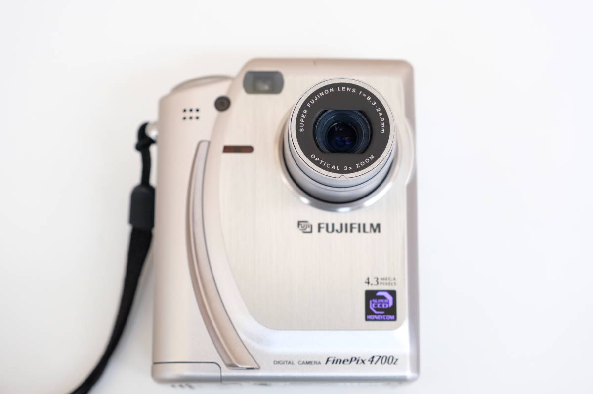 Finepix FUJIFILM 新潟県で中古カメラ・中古 - ポルシェデザイン 6800Z 