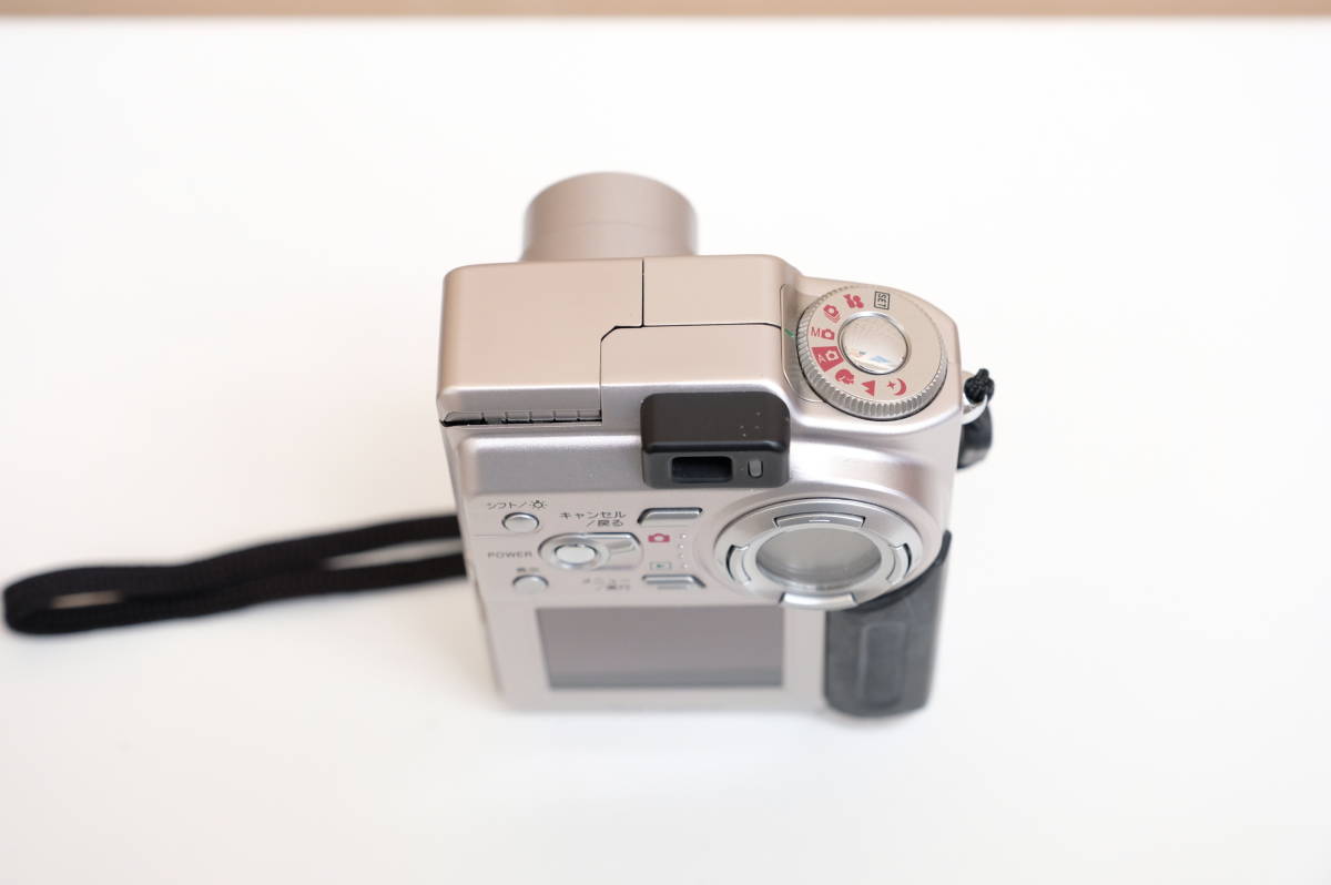 Finepix FUJIFILM 新潟県で中古カメラ・中古 - ポルシェデザイン 6800Z 