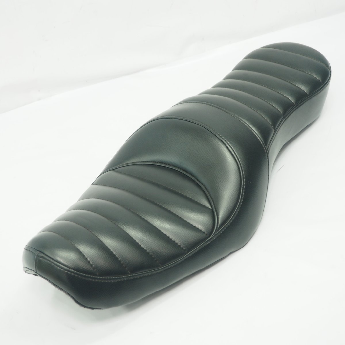 スポーツスター03シート ハーレー 純正 中古 キングアンドクイーン