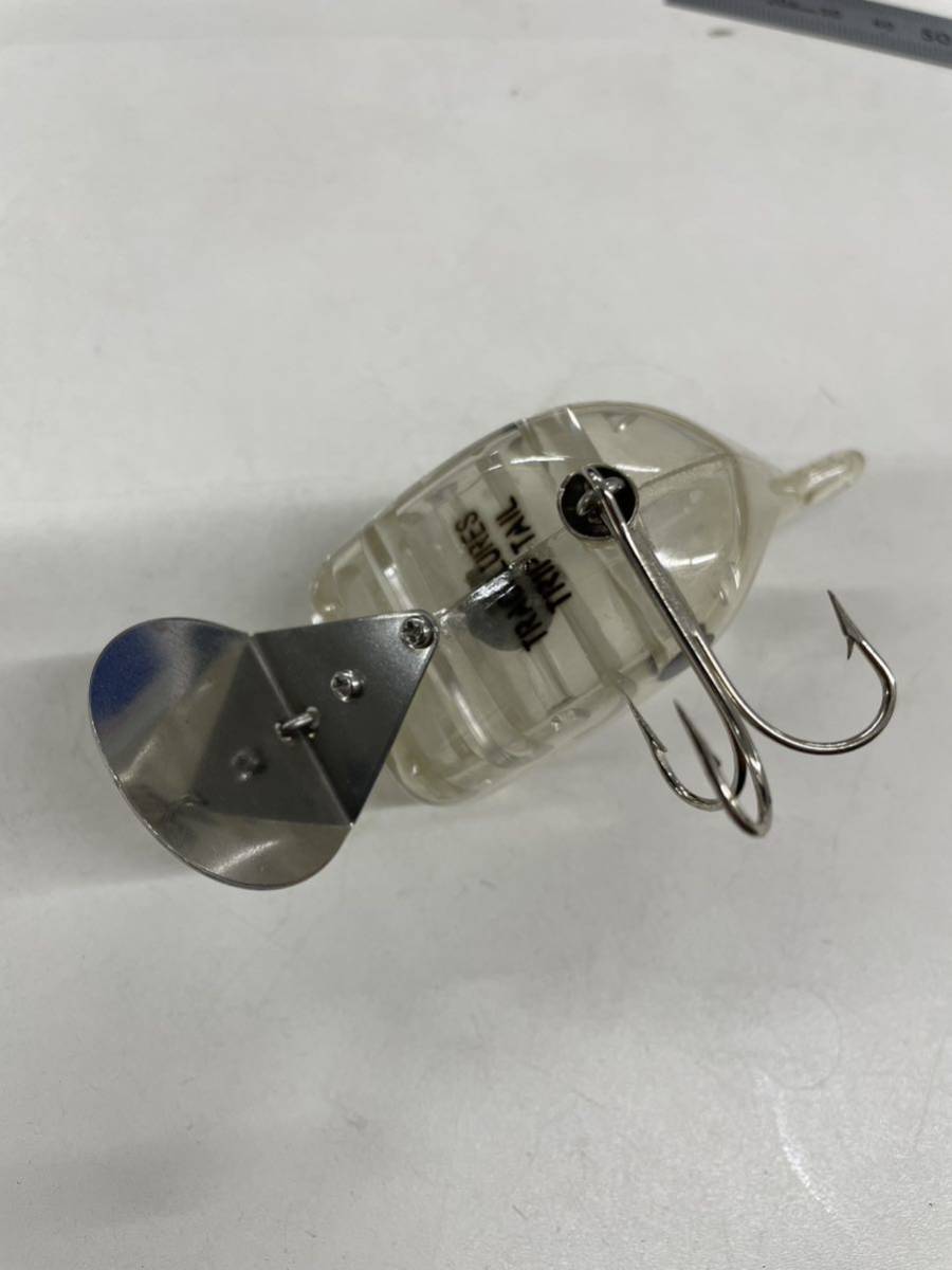 トリップテール Tail ⁄ トレイシールアーズ Traci Lures ルアー Trip