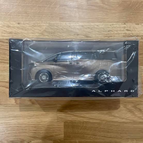 【新品未使用】トヨタ　新型　アルファード　カラーサンプル プレシャス　レオブロンド　茶色　ベージュ　　　　n