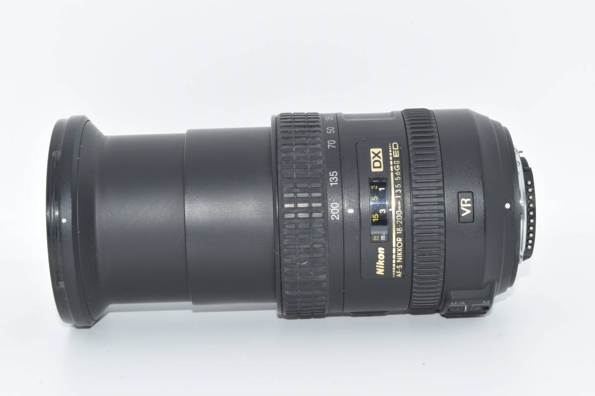 ☆極上品☆ニコン Nikon AF-S DX NIKKOR 18-200mm F3.5-5.6G
