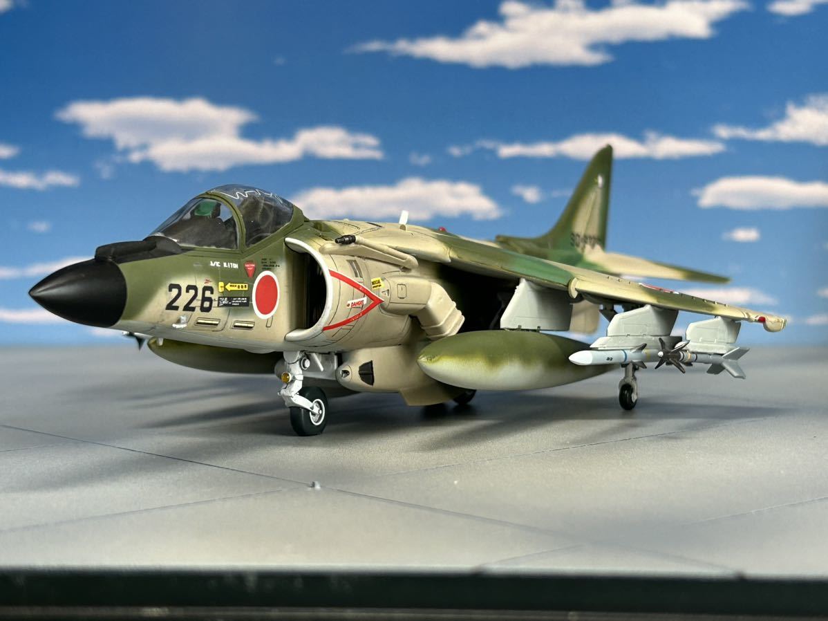 ★1/72 AV-8B ハリアーII プラス　航空自衛隊　迷彩機バージョン　プラモデル完成品