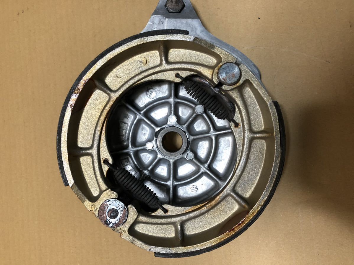 gs400 ゴキ ザリ GT380 ブレーキパネルGS400 GT380 スポーク用 ドラムパネル ブレーキパネル 純正 GS400 GS400 GT380 スポーク用ドラムパネル　ブレーキパネル　純正