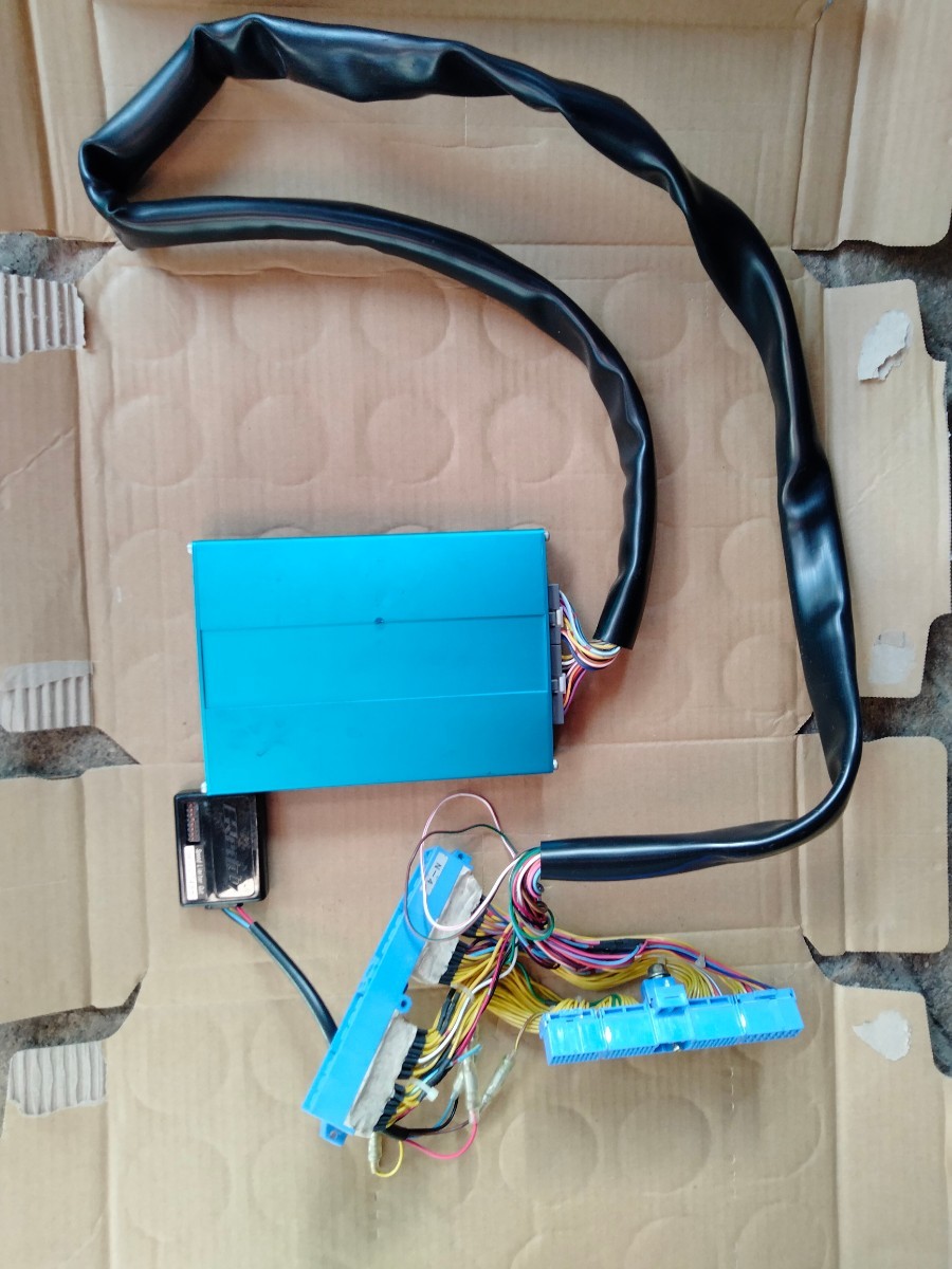  TRUST トラスト ｅ-manage ハーネス付き プラス スピードリミッターカットコントローラー付き スカイラインGTR BNR34(日産用)｜売買されたオークション情報、yahooの商品情報をアーカイブ公開 - オ 日産用
