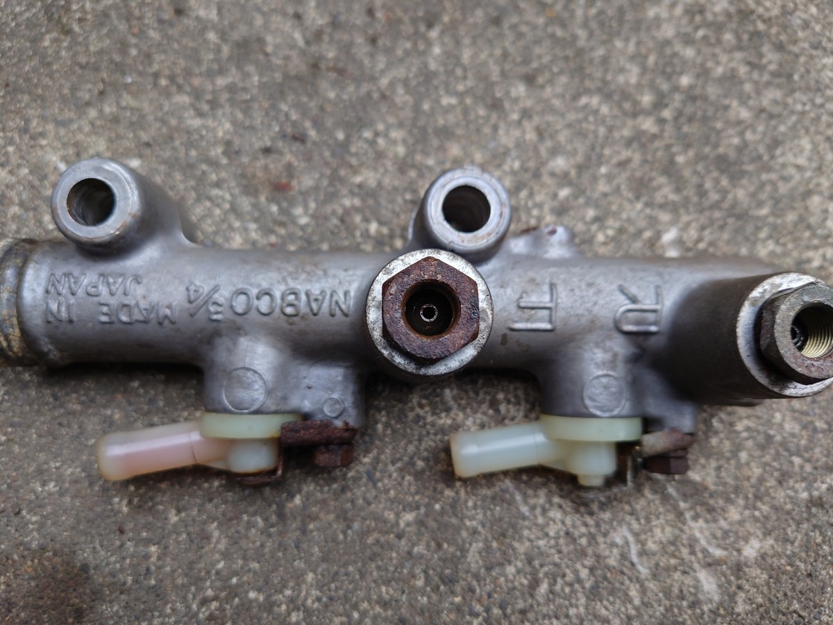 再出品 SS40T マイティボーイ SS40C セルボ等 ブレーキマスター 