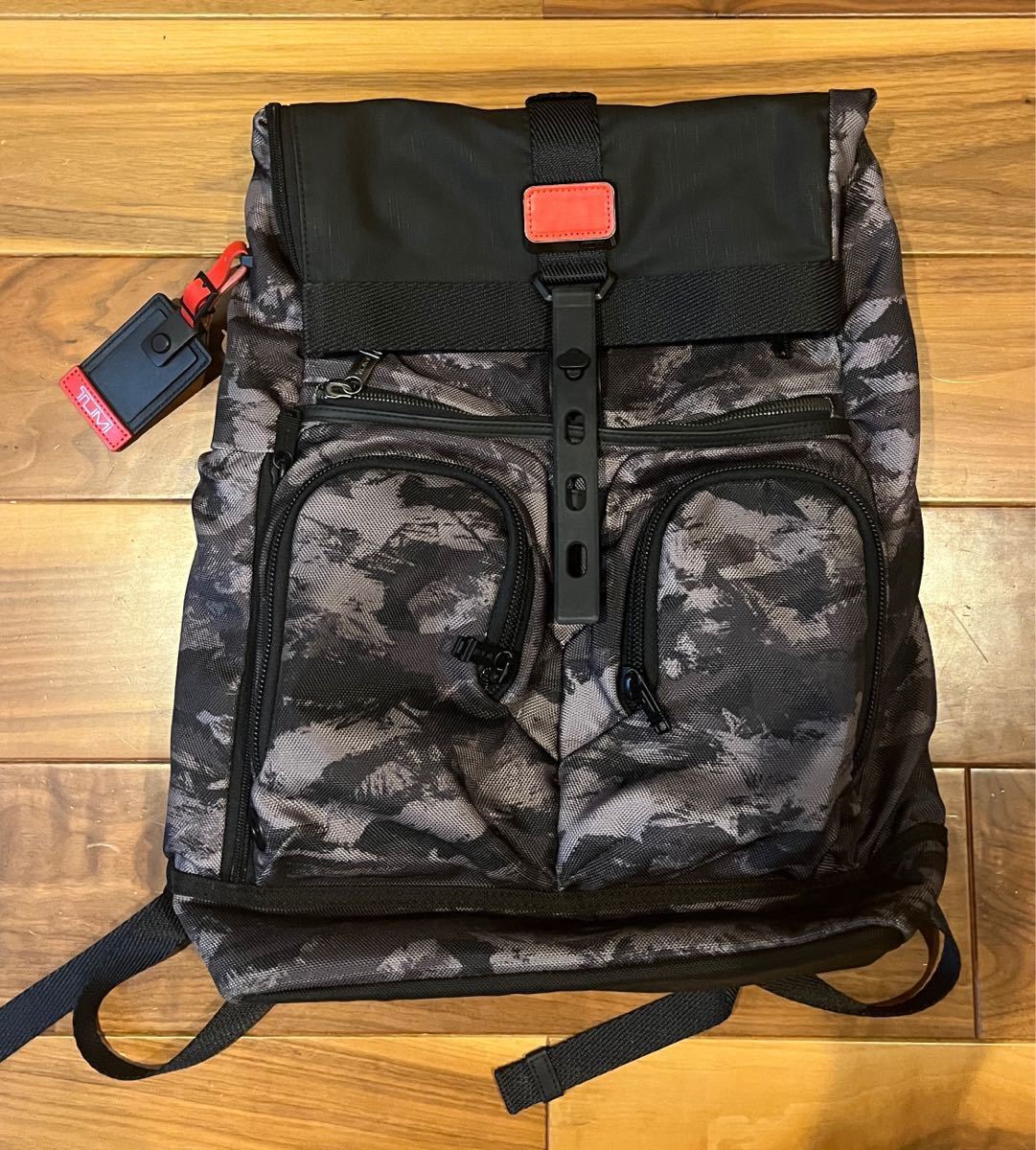 美品 TUMI alpha BRAVO ロンドン ロールトップ カモフラ バックパック