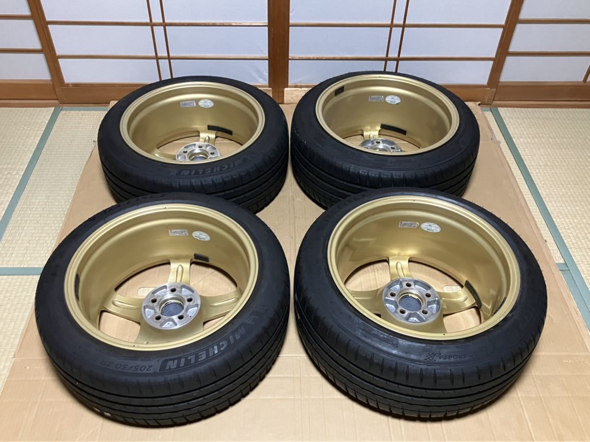 エンケイ PF05 17インチ 8J +38 9J +40 PCD100 5H 4本セット 205/50R17