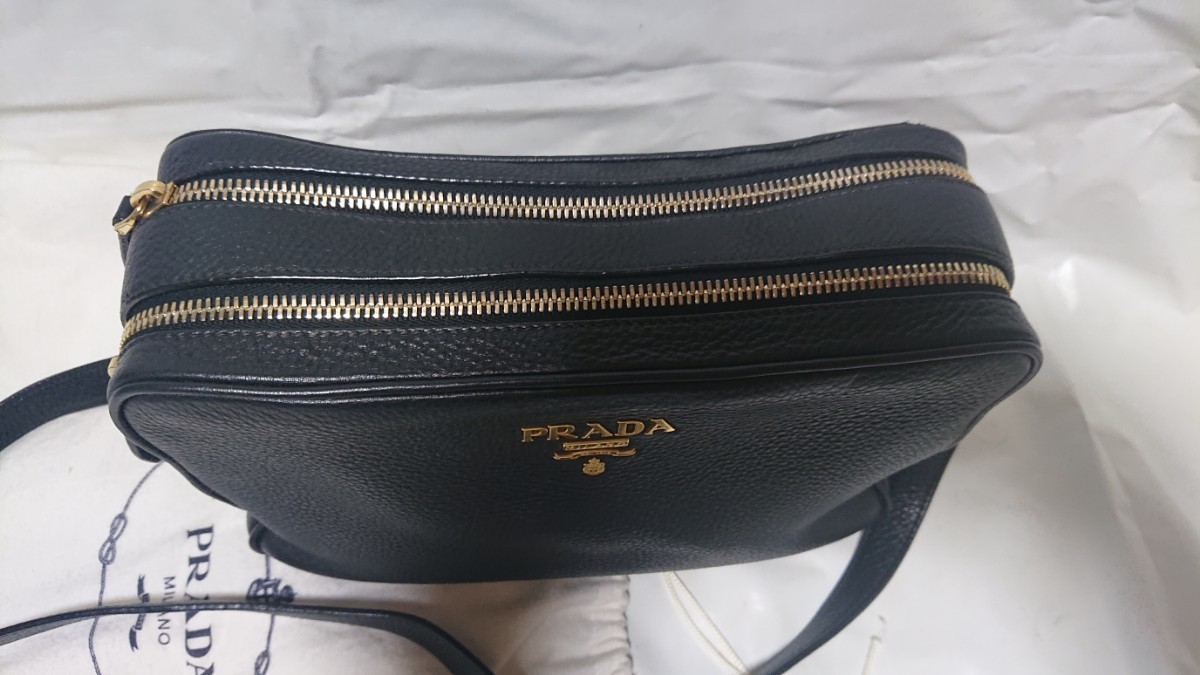 正規品PRADAプラダ 美品ヴィッテロダイノレザーショルダーバッグ