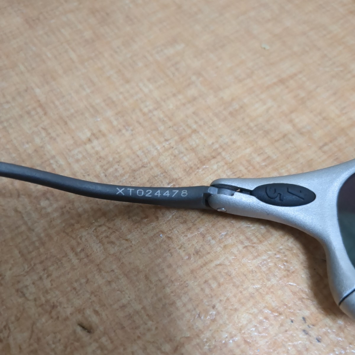 オークリー X-METAL XX OAKLEY Tio2 【公式通販】
