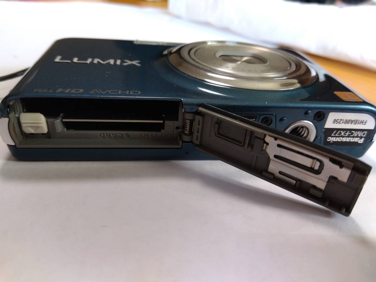 パナソニック Panasonic LUMIX DMC-FX77 ルミックス 青 ブルー