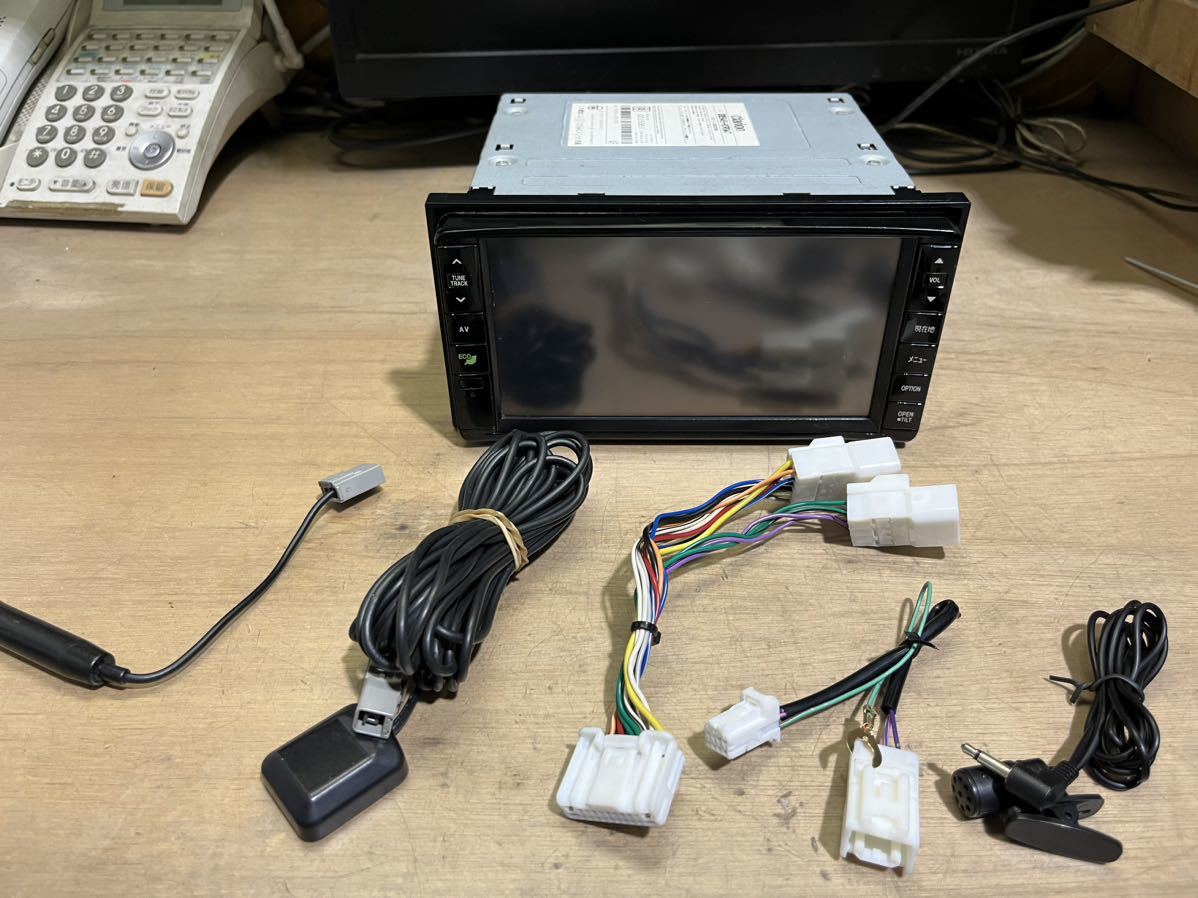 ☆ダイハツ純正 NSZC-W60 BT対応・DVD再生・地デジTV ☆送料無料 ダイハツ