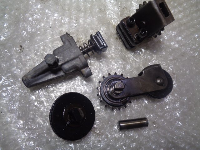 Z1 KZ900 72-623 MK2 Z750 ZX-11 KZ900 カムチェーンテンショナー (Z1