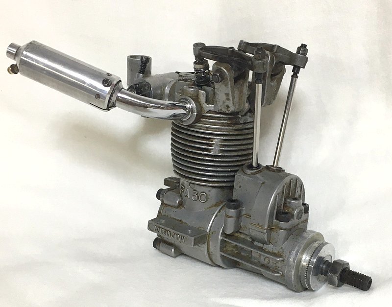 FA-30 SAITO 4サイクルエンジン 〔ラジコン飛行機エンジン〕