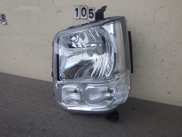 車 スズキ エブリィ DA17V 純正 左側 ヘッドライト LE14C6327 (1167)