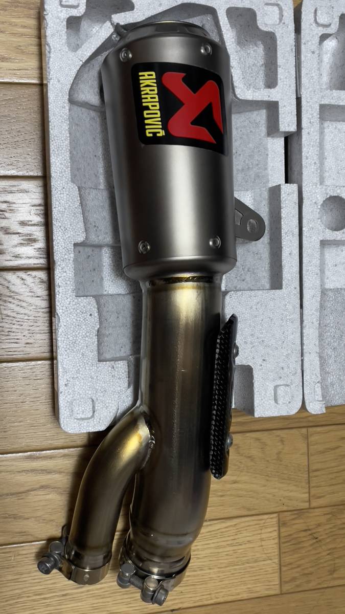 BMW S1000R アクラポビッチ Akrapovic Titanium Slip-On Gp Style