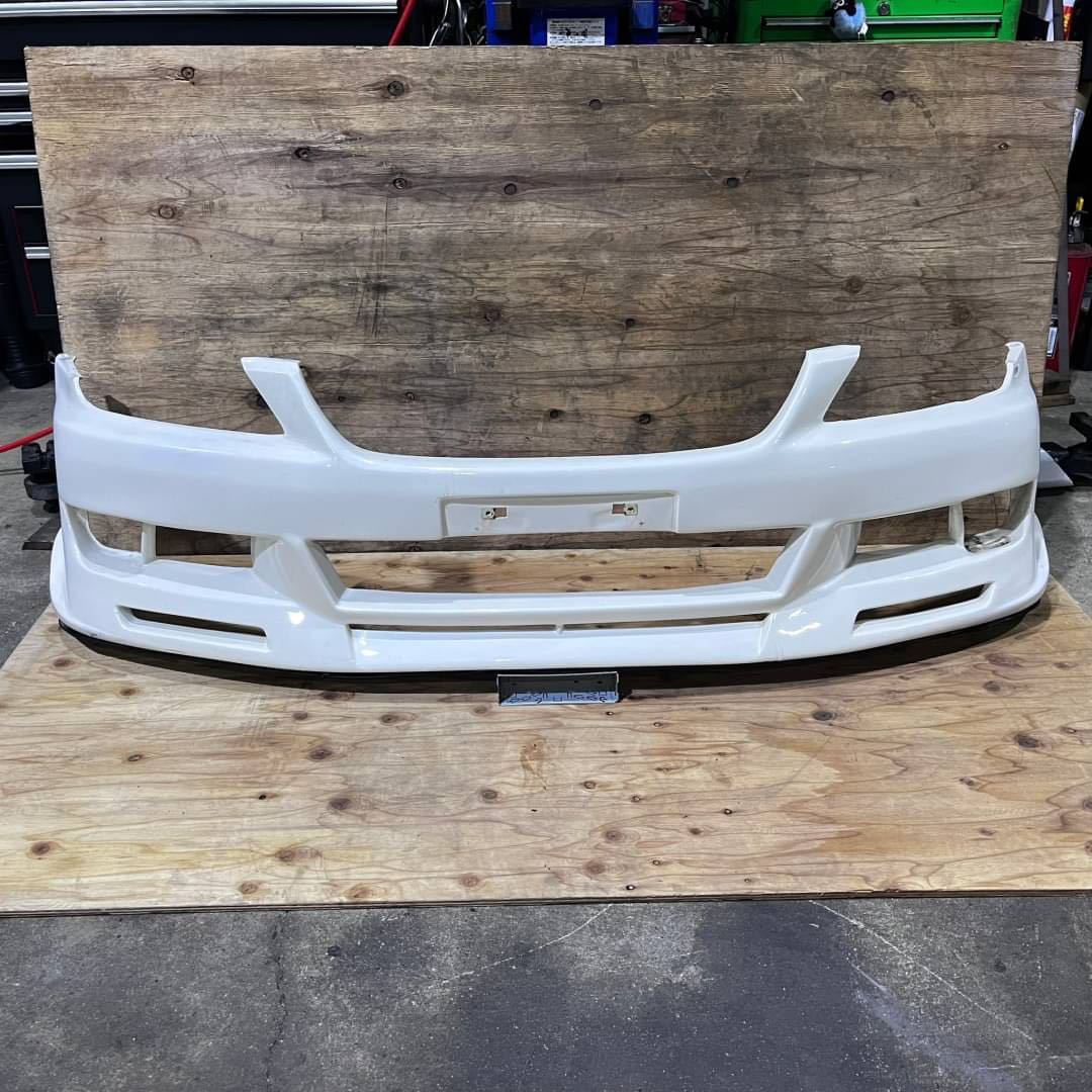 シ★中古美品 Stage21 アルテッツァ FRP フロントバンパー SXE10 GXE10 白 ホワイト系 エアロ 社外品