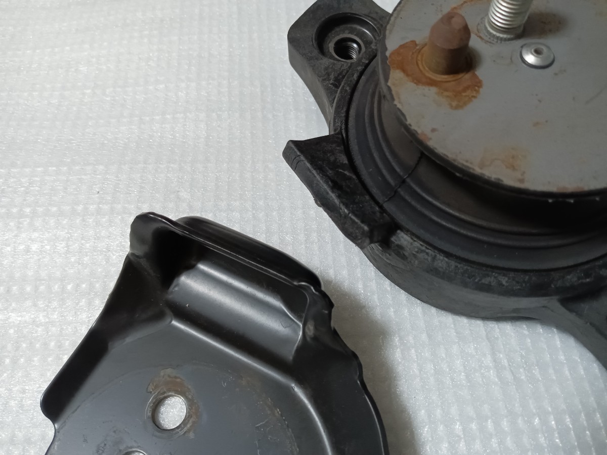 スバル純正 エンジンマウント 左右セット41022FJ010 41022FJ020