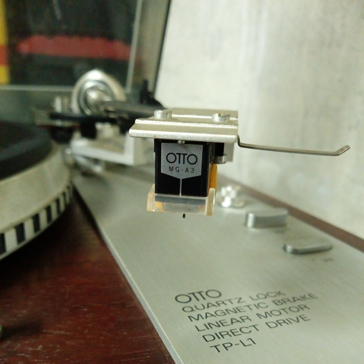 サンヨー TP-M5 ターンテーブル サンヨー TP-M5 ターンテーブル