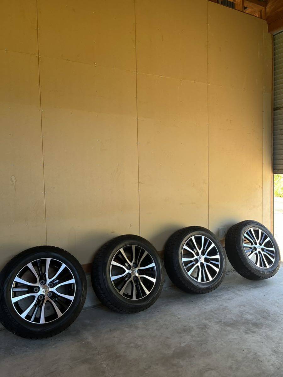 25年式後期エスティマハイブリッド純正スタッドレスホイールセット