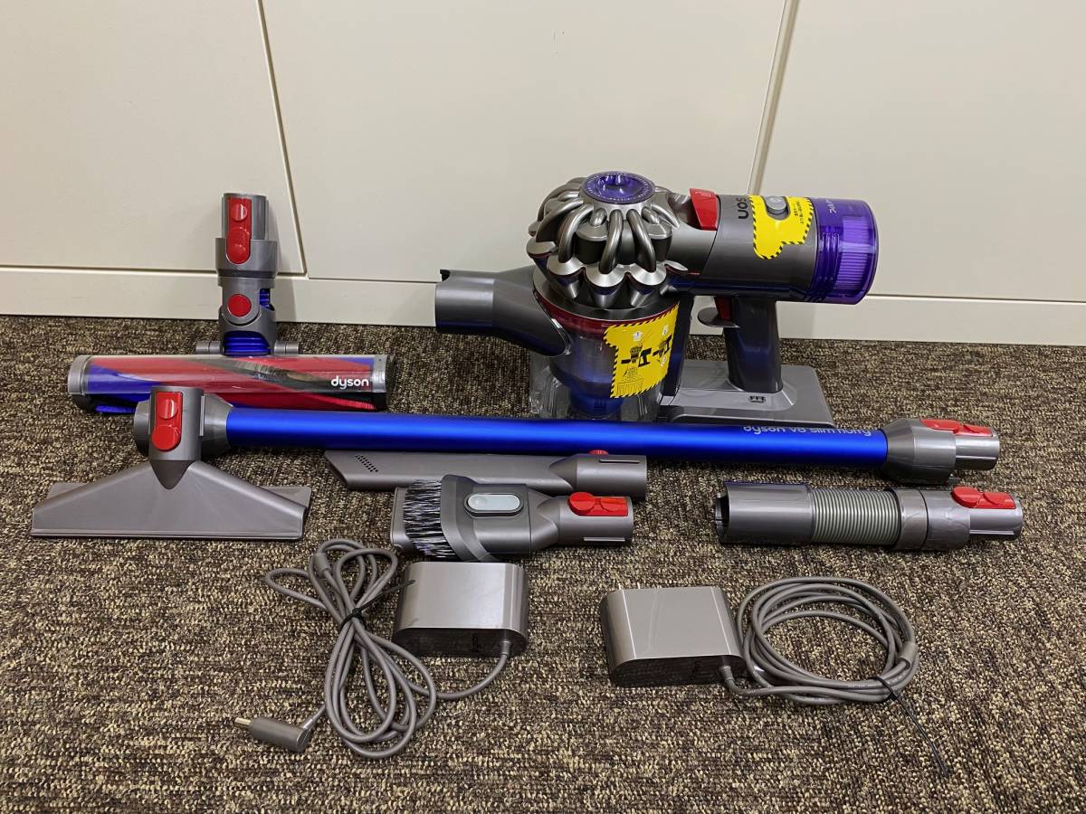 dyson ダイソン　SV１０Kコードレスクリーナー　掃除機