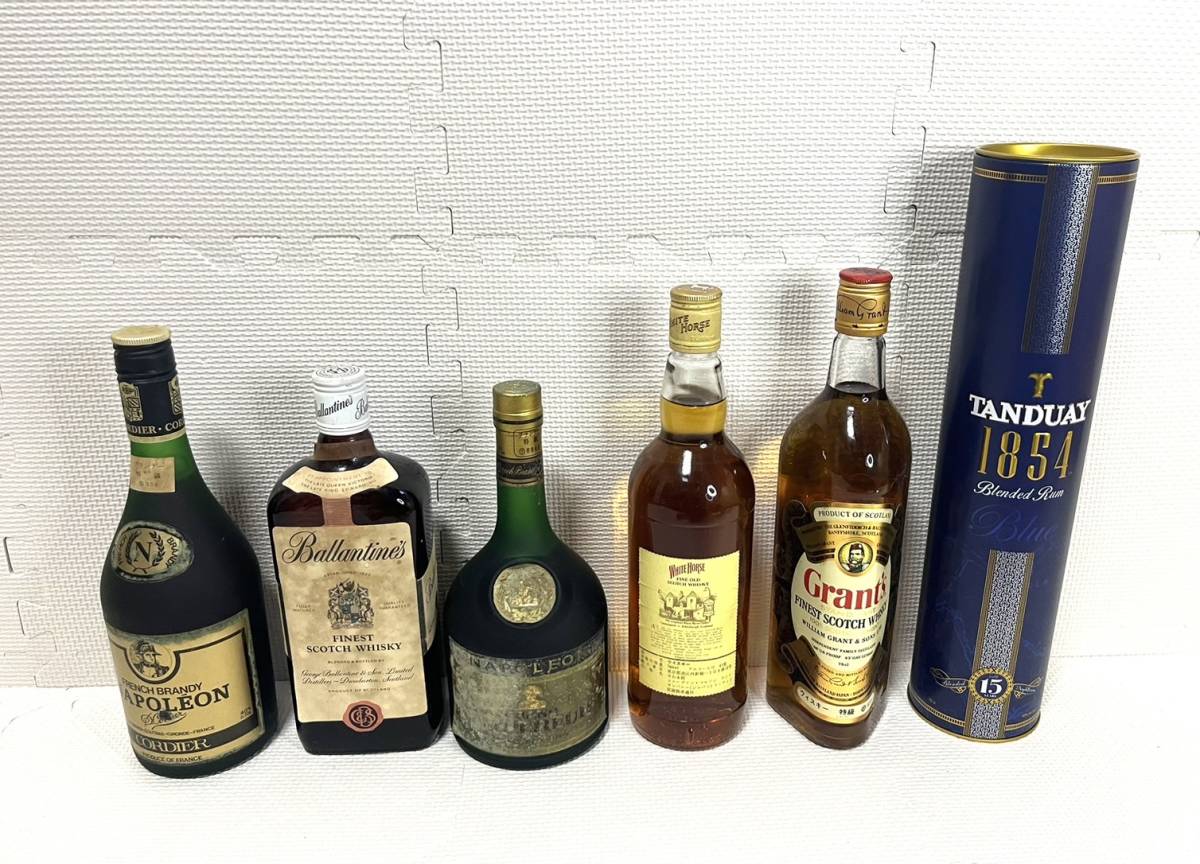 N−12257 未開栓 I.W. HARPER IWハーパー 12年 ウイスキー 750ml 43